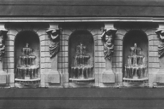 Blenheim, les caryatides de la deuxième terrasse du jardin français, Achille Duchêne, 1923