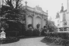 Matignon, le portique de treillage, Achille Duchêne, 1907